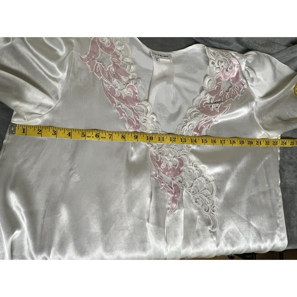 Natori Vintage Women's 2X Short Sleeve Embroidered Lace Night Shirt V Neck - Picture 6 of 10